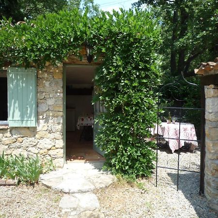 Bed and Breakfast La Rose Des Vents Монтору Экстерьер фото