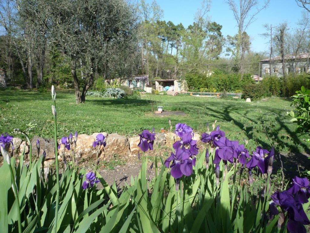 Bed and Breakfast La Rose Des Vents Монтору Экстерьер фото