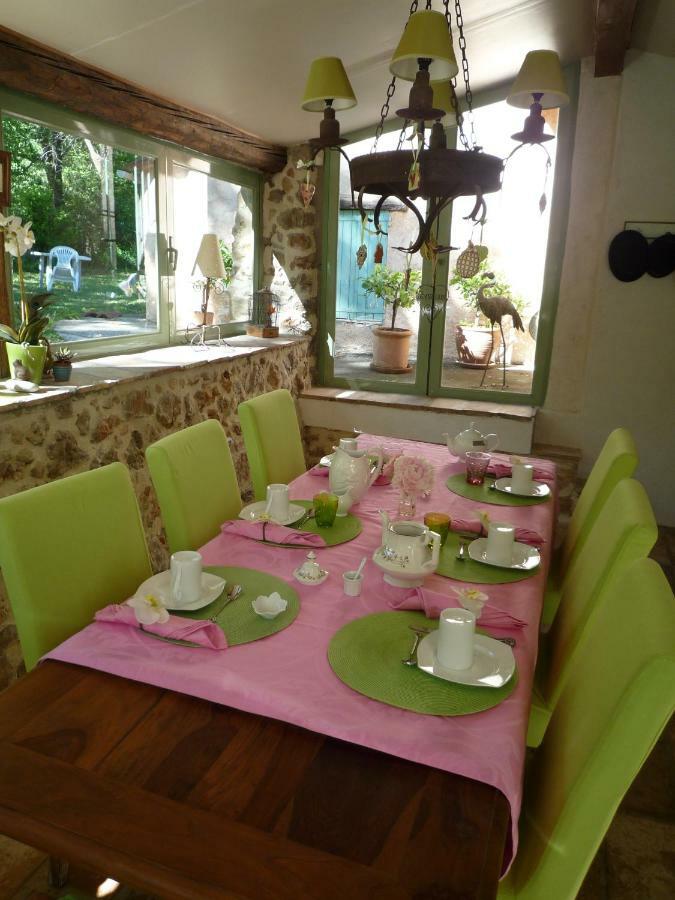 Bed and Breakfast La Rose Des Vents Монтору Экстерьер фото