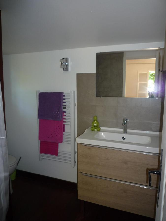 Bed and Breakfast La Rose Des Vents Монтору Экстерьер фото